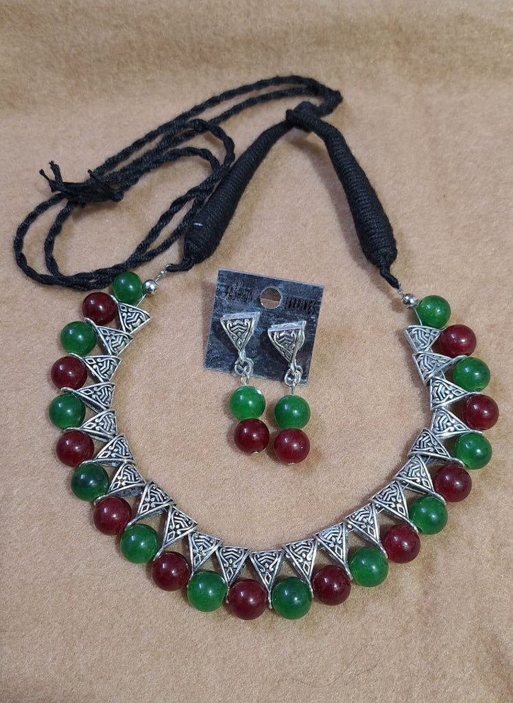 CONE WITH BEAD NECKLACE